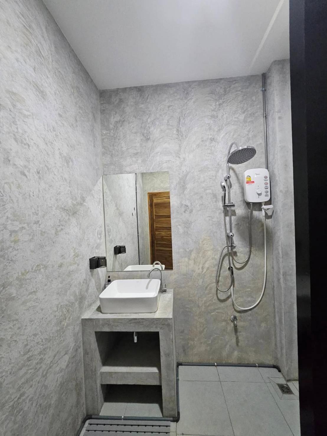 The Picturebook Guesthouse Mae Sot Εξωτερικό φωτογραφία